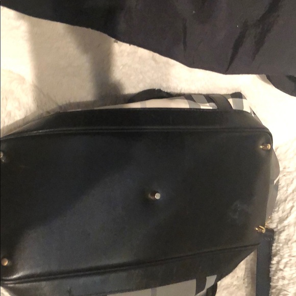 Authentic Burberry Diaper bag with Diaper pad(new) - Picture 5 of 6